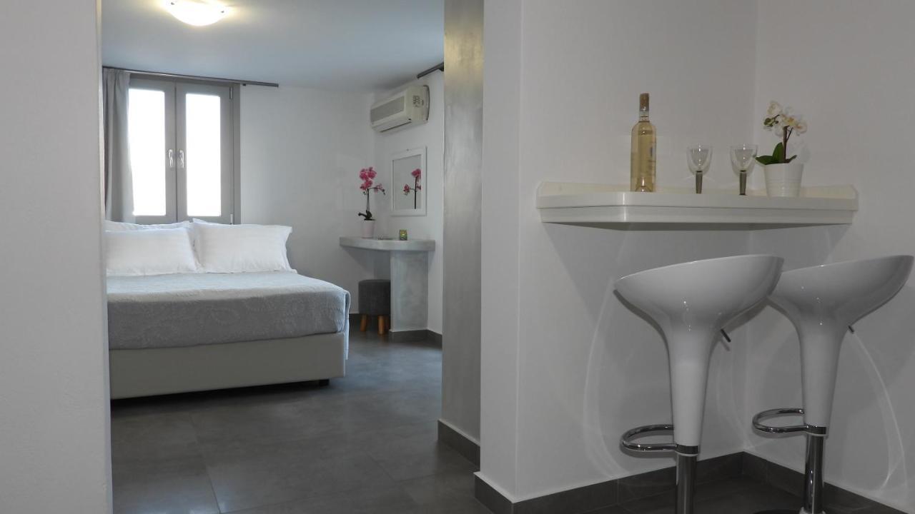 Niovi Hotel Fira  Luaran gambar