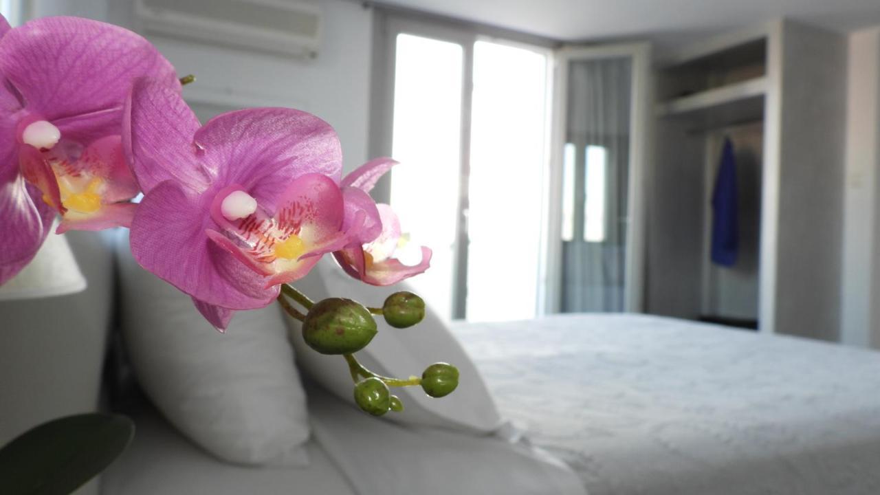 Niovi Hotel Fira  Luaran gambar