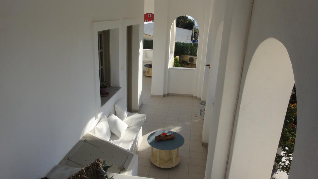 Niovi Hotel Fira  Luaran gambar